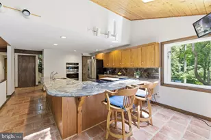 8404 Hollow Tree Ln, Upper Marlboro, MD 20772 - Photo 21