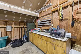 8404 Hollow Tree Ln, Upper Marlboro, MD 20772 - Photo 47