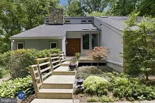 8404 Hollow Tree Ln, Upper Marlboro, MD 20772 - Photo 1