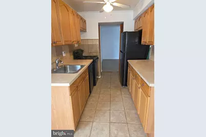 7728 Hanover Parkway #301, Greenbelt, MD 20770 - Photo 9