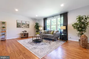 110 White Birch Ct, Greenbelt, MD 20770 - Photo 9