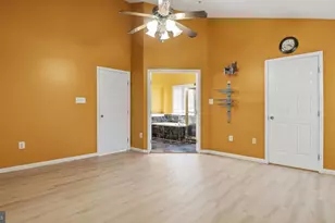 10202 Juniper Dr, Bowie, MD 20721 - Photo 35