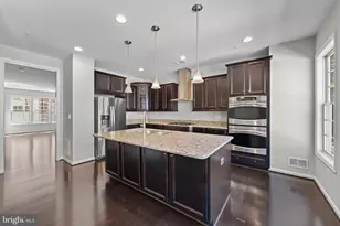 603 Sprintsail Way, National Harbor, MD 20745 - Photo 3