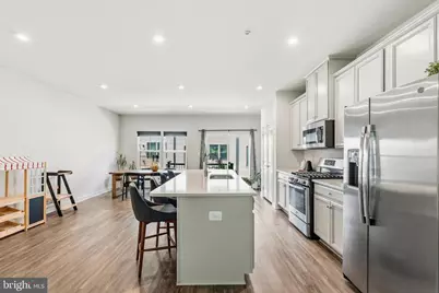 2826 Toles Park Drive, Suitland, MD 20746 - Photo 9
