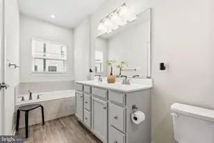 2826 Toles Park Dr, Suitland, MD 20746 - Photo 21
