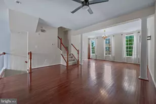9808 Smithview Pl, Lanham, MD 20706 - Photo 7
