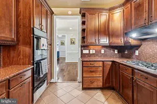 3930 Allison St, North Brentwood, MD 20722 - Photo 15