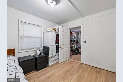 4007 Forest Grove Drive, Suitland, MD 20746 - Photo 11