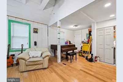 4007 Forest Grove Drive, Suitland, MD 20746 - Photo 5