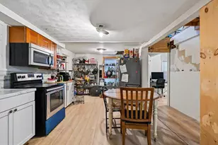 4007 Forest Grove Dr, Suitland, MD 20746 - Photo 15