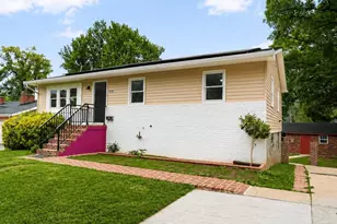 6308 Barrs Ln, Lanham, MD 20706 - Photo 3
