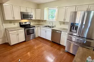 25 Panorama Dr, Oxon Hill, MD 20745 - Photo 17