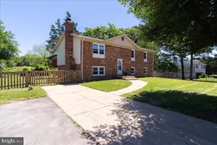 8004 Malcolm Rd, Clinton, MD 20735 - Photo 3