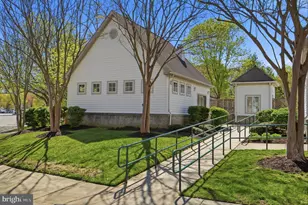 15620 Everglade Ln, Bowie, MD 20716 - Photo 37
