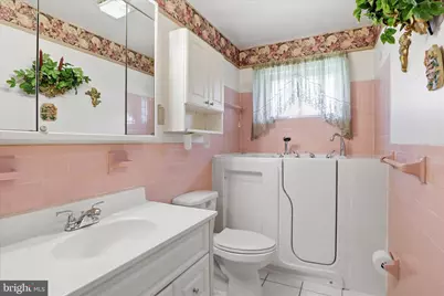 7602 Kipling Parkway, District Heights, MD 20747 - Photo 17