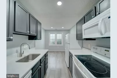 2048 N Anvil Lane, Temple Hills, MD 20748 - Photo 17