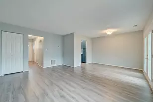 2048 N Anvil Ln, Temple Hills, MD 20748 - Photo 9