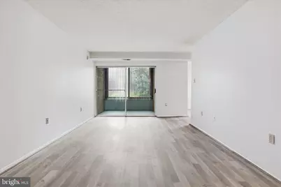 7818 Hanover Parkway #101, Greenbelt, MD 20770 - Photo 5