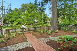 4003 Oglethorpe St, Hyattsville, MD 20782 - Photo 41