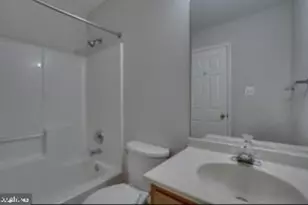 6981 Walker Mill Rd, Capitol Heights, MD 20743 - Photo 13