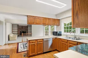 12700 Quarterhorse Dr, Bowie, MD 20720 - Photo 17