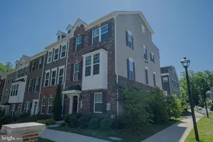 8210 Goldstone Ct, Hyattsville, MD 20785 - Photo 45