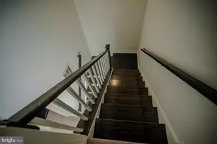 8210 Goldstone Ct, Hyattsville, MD 20785 - Photo 11