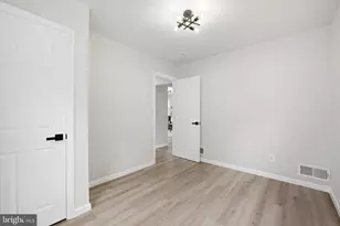 6131 Montrose Rd, Landover, MD 20785 - Photo 17