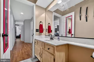 1811 Peachtree Ln, Bowie, MD 20721 - Photo 9