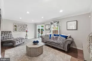 5930 St Moritz Dr, Temple Hills, MD 20748 - Photo 9