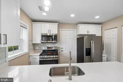 6035 Martin Luther King Jr Court, Capitol Heights, MD 20743 - Photo 11