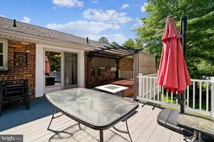 8410 Ravenswood Rd, New Carrollton, MD 20784 - Photo 25
