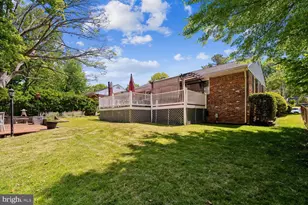 8410 Ravenswood Rd, New Carrollton, MD 20784 - Photo 9