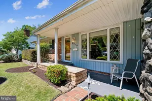 8410 Ravenswood Rd, New Carrollton, MD 20784 - Photo 3