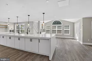 5304 Derby Manor Ln, Upper Marlboro, MD 20772 - Photo 5