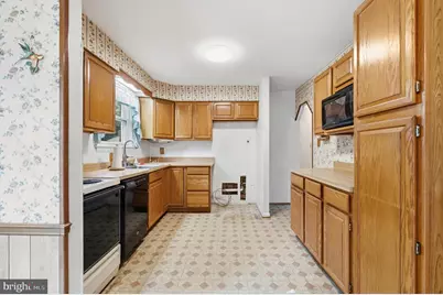 11207 Brooklee Drive, Upper Marlboro, MD 20772 - Photo 13