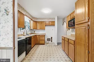 11207 Brooklee Dr, Upper Marlboro, MD 20772 - Photo 13