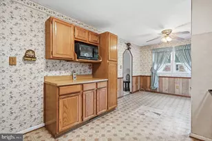 11207 Brooklee Dr, Upper Marlboro, MD 20772 - Photo 15