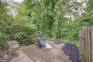 19 Hillside Rd, Greenbelt, MD 20770 - Photo 15