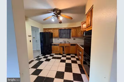 2402 Joseph Drive, Clinton, MD 20735 - Photo 5