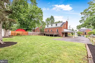 6902 21st Ave, Hyattsville, MD 20783 - Photo 3