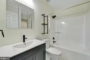 3122 Brinkley Station Dr, Temple Hills, MD 20748 - Photo 19