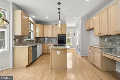 4306 Taverngreen Lane, Bowie, MD 20720 - Photo 13