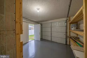 5733 Joan Ln, Temple Hills, MD 20748 - Photo 39