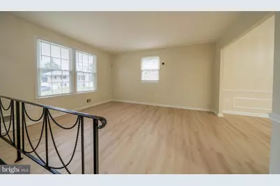 5733 Joan Lane, Temple Hills, MD 20748 - Photo 7