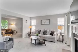 13509 Oaklands Manor Dr, Laurel, MD 20708 - Photo 11
