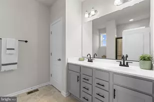 1039 Highpoint Trl, Laurel, MD 20707 - Photo 17