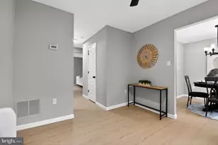 1614 Deep Gorge Ct, Oxon Hill, MD 20745 - Photo 3