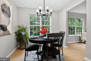 1614 Deep Gorge Ct, Oxon Hill, MD 20745 - Photo 9