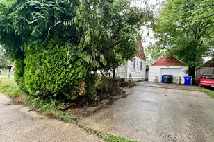 9700 52nd Ave, College Park, MD 20740 - Photo 5